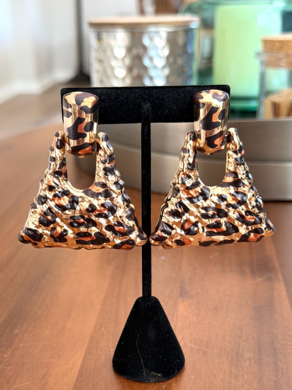 Vintage Leopard Print Gold Tone Statement Earrings Lightweight Pierced